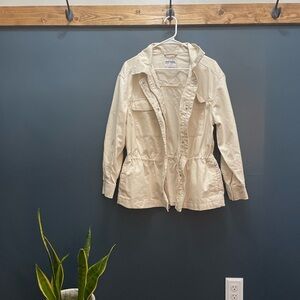 Old Navy
size: Small 
Cream Utility Jacket
EUC, only worn once